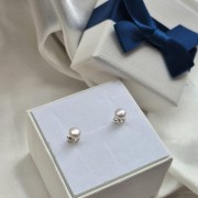 ������-������ �� ������� 925 �������� � ��������