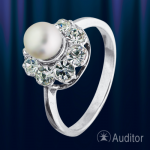 Ring aus Silber 925 mit Perlen