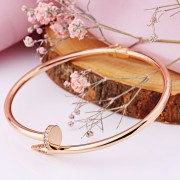 ������� ����� �� �������� ������ 585 �������