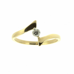 Goldring mit Diamant