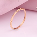 Ring aus Rotgold 585 Ring "Nedelka"