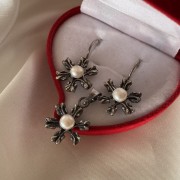 Silberset "Schneeflocke" mit Perlen